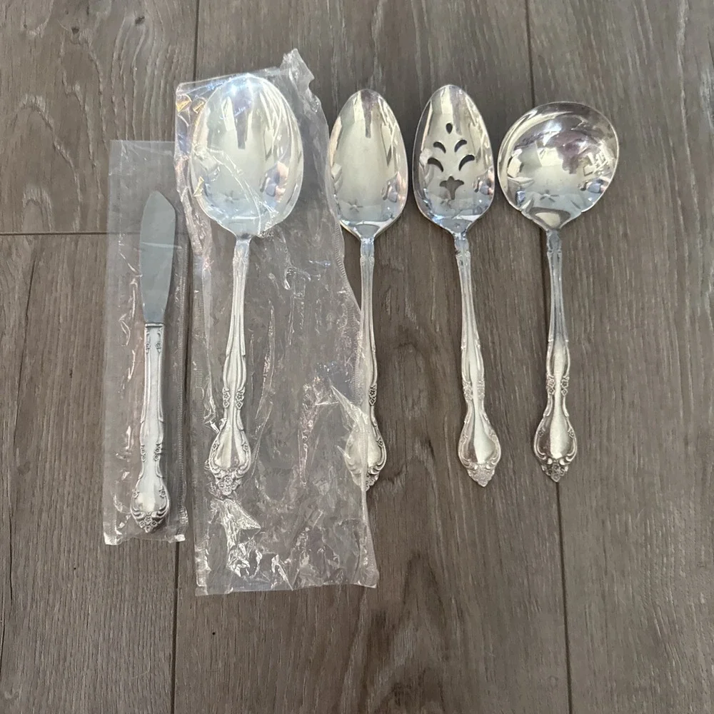 Oneida Community AFFECTION Silverplate 5 Piece‎ Serving Set NEW
